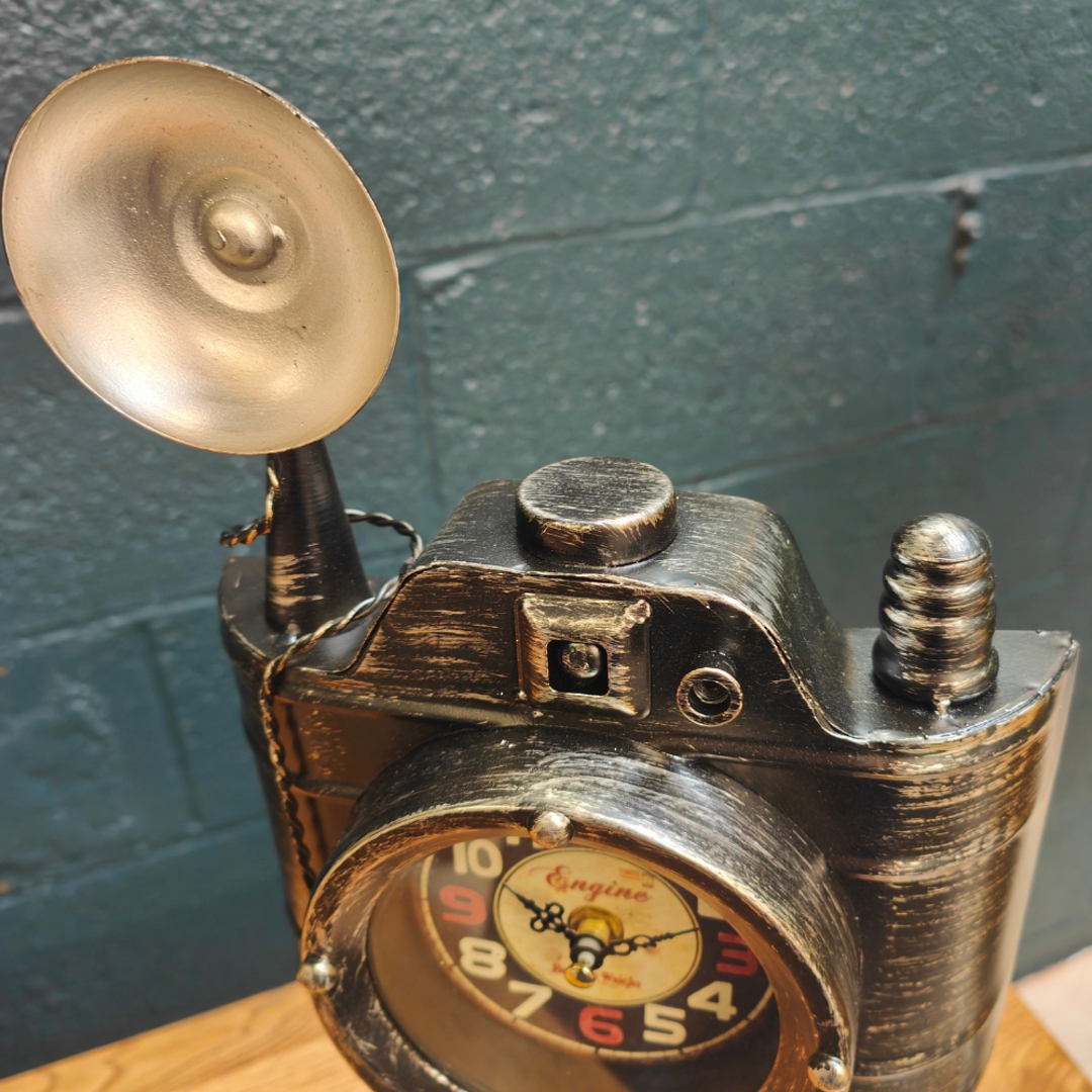 Classic Tripod Camera Desk Clock image 2